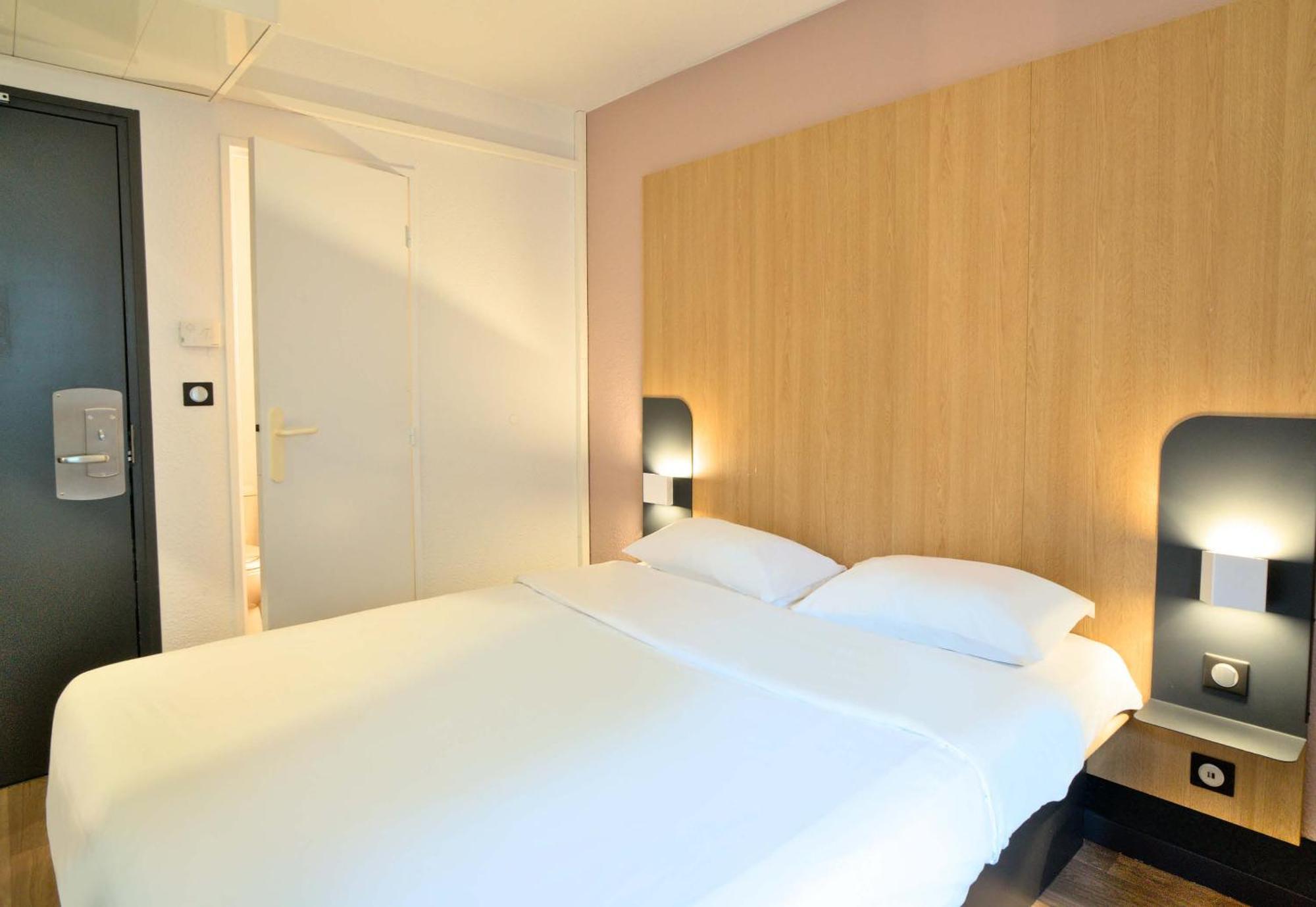 B&B Hotel Dreux Centre Kültér fotó