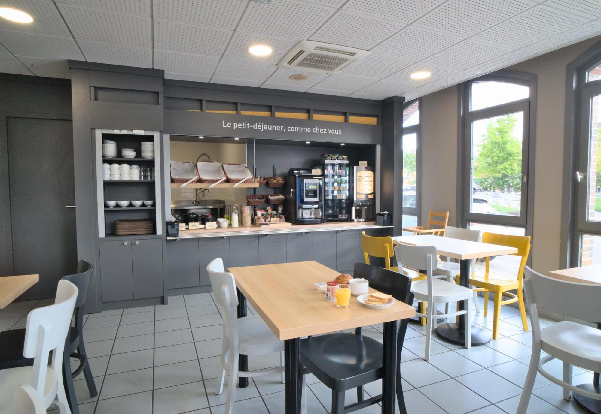 B&B Hotel Dreux Centre Kültér fotó